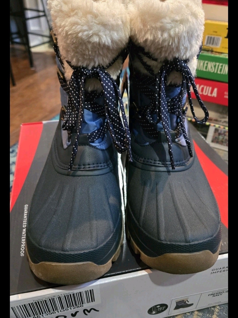 Storm By Cougar Winter Snow Boots Womens Size 9 Fresno-Q Navy Waterproof